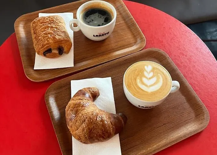 Huswell - 'the Crown' In