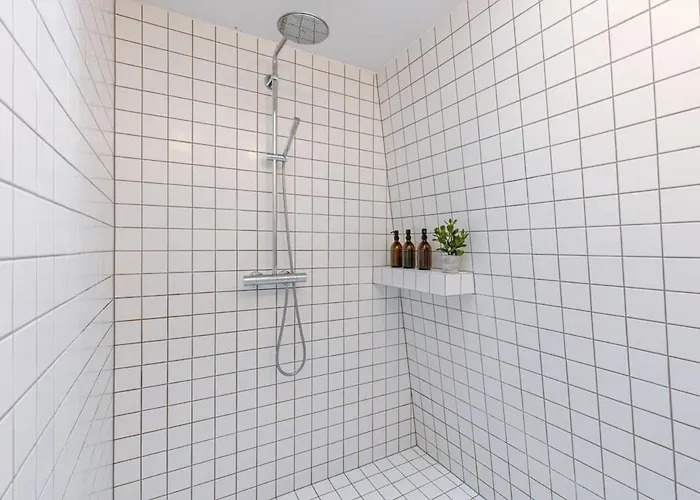 Huswell - 'the Crown' In 아파트 헨트